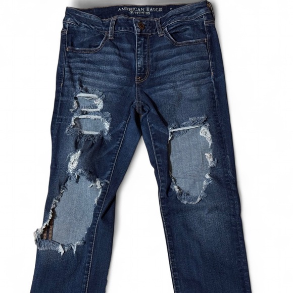 American Eagle Outfitters Denim - American Eagle Super Stretch Distressed Skinny Jeans Women’s Size 8